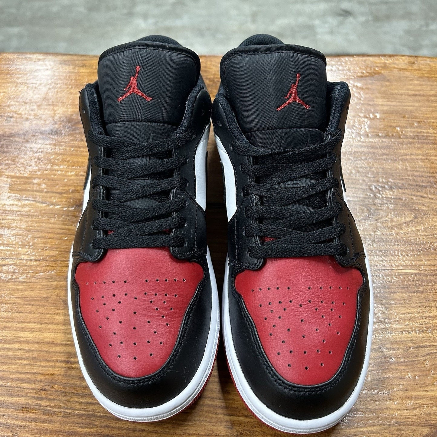 Jordan 1 Low Bred Toe - Used - 10 Men's