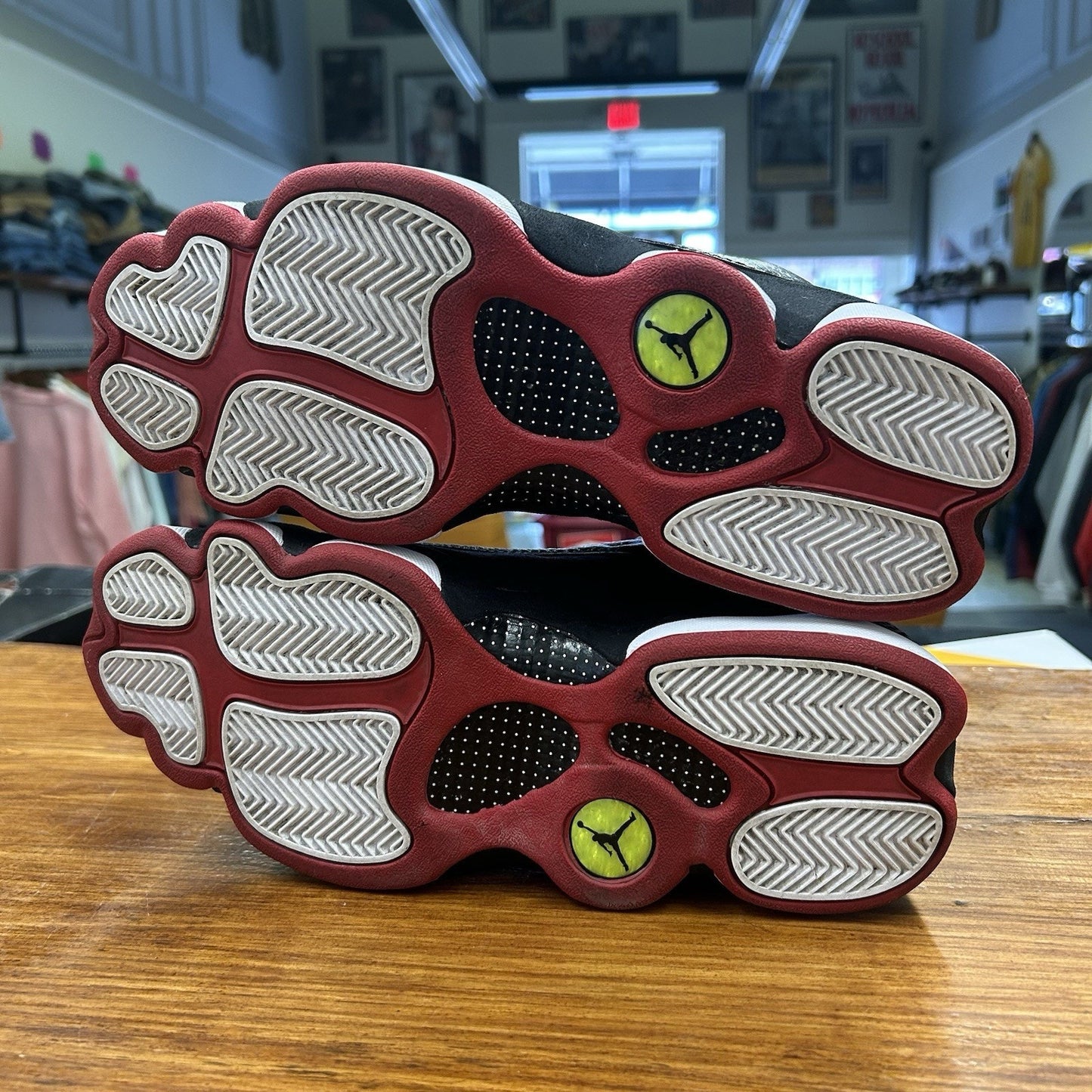 Size 9.5 - Air Jordan 13 Retro 2011 Playoff