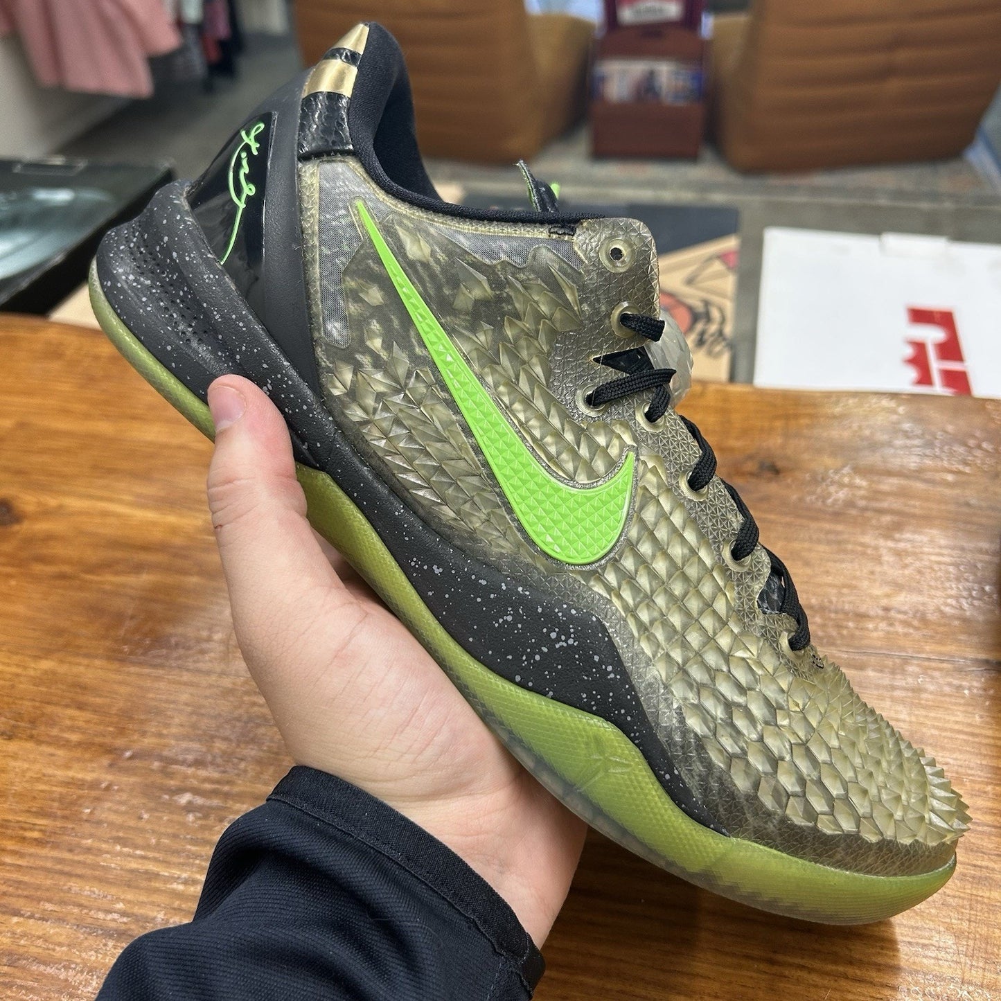 Size 10 - Nike Kobe 8 SS Christmas Snakeskin