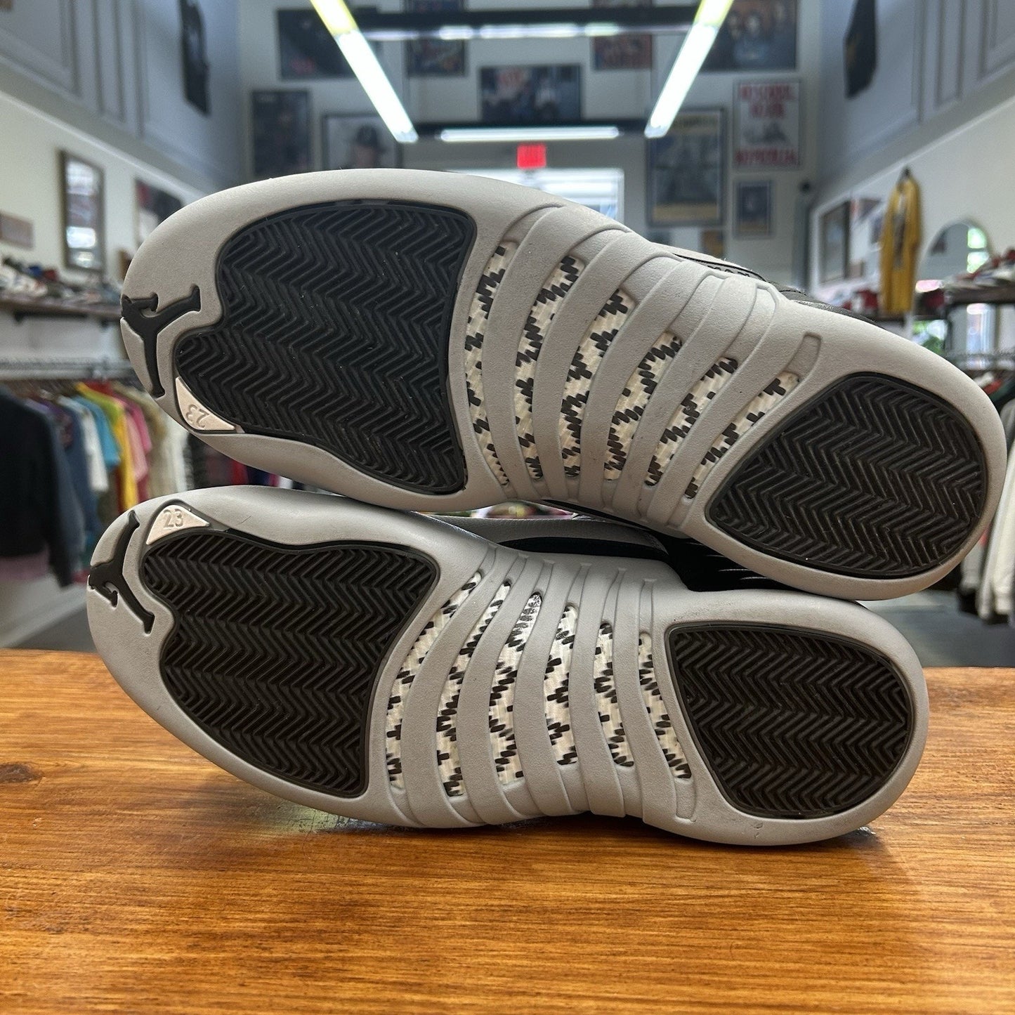 Size 11.5 - Air Jordan 12 Retro Barons Lightly Worn OG All