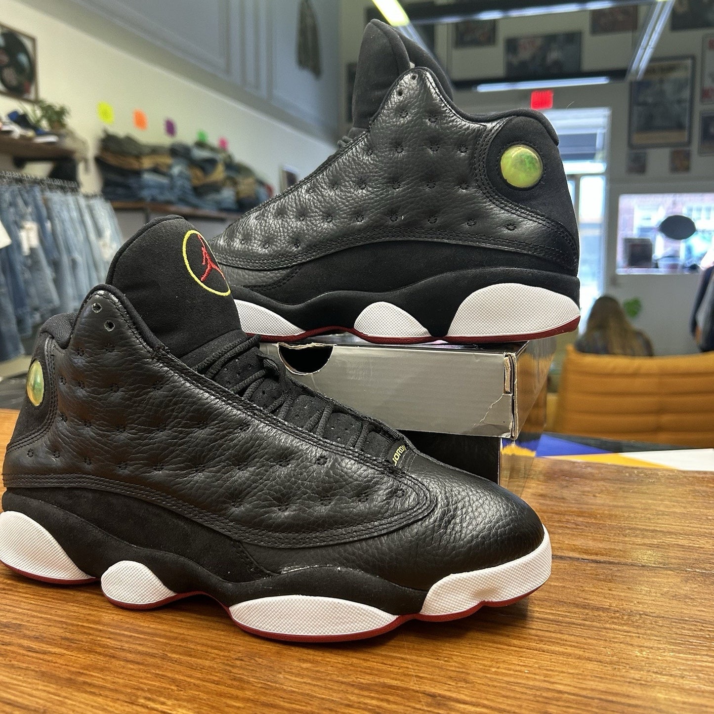 Size 9.5 - Air Jordan 13 Retro 2011 Playoff