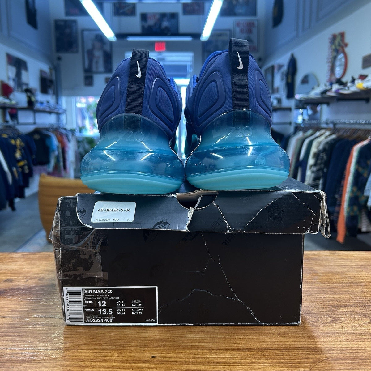 Size 12 - Nike Air Max 720 Sea Forest Lightly Worn With Box